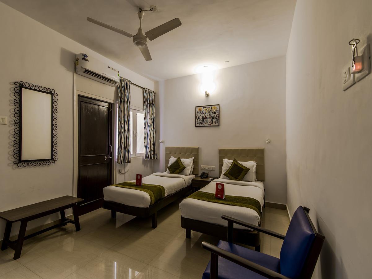 Oyo 10241 Hotel Mayfair Goa Екстериор снимка