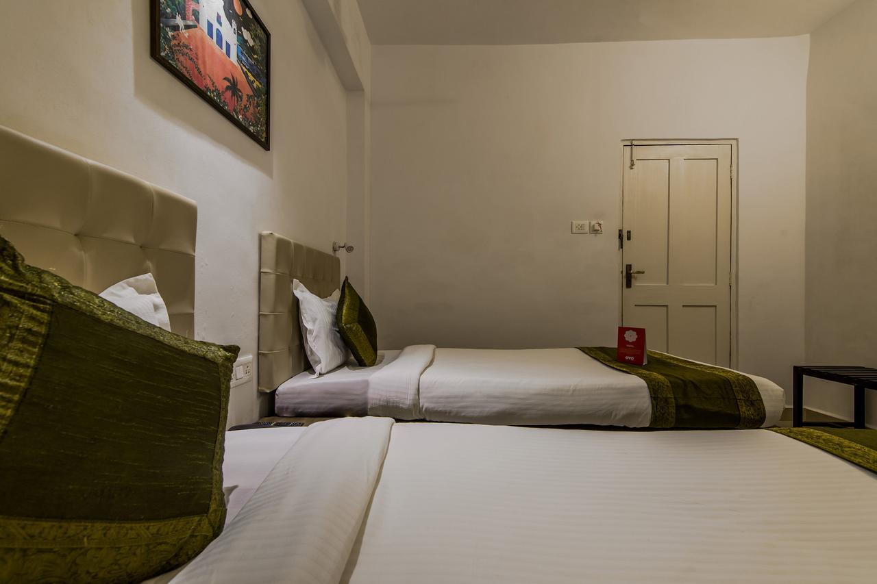 Oyo 10241 Hotel Mayfair Goa Екстериор снимка