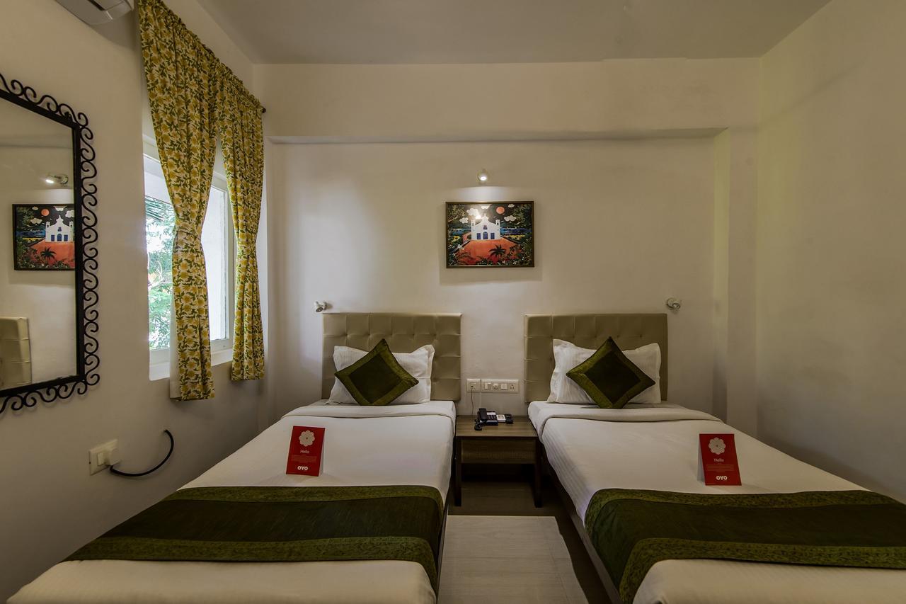 Oyo 10241 Hotel Mayfair Goa Екстериор снимка