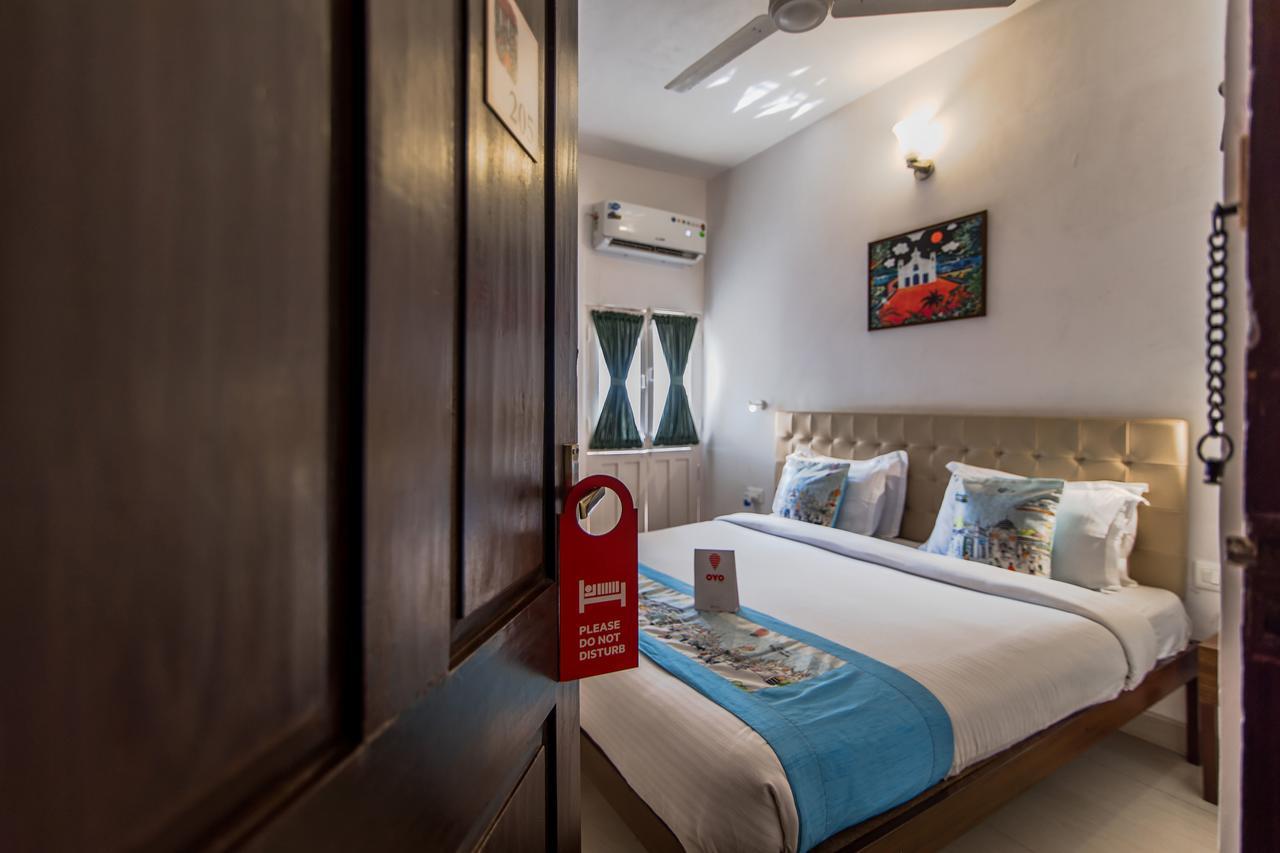 Oyo 10241 Hotel Mayfair Goa Екстериор снимка