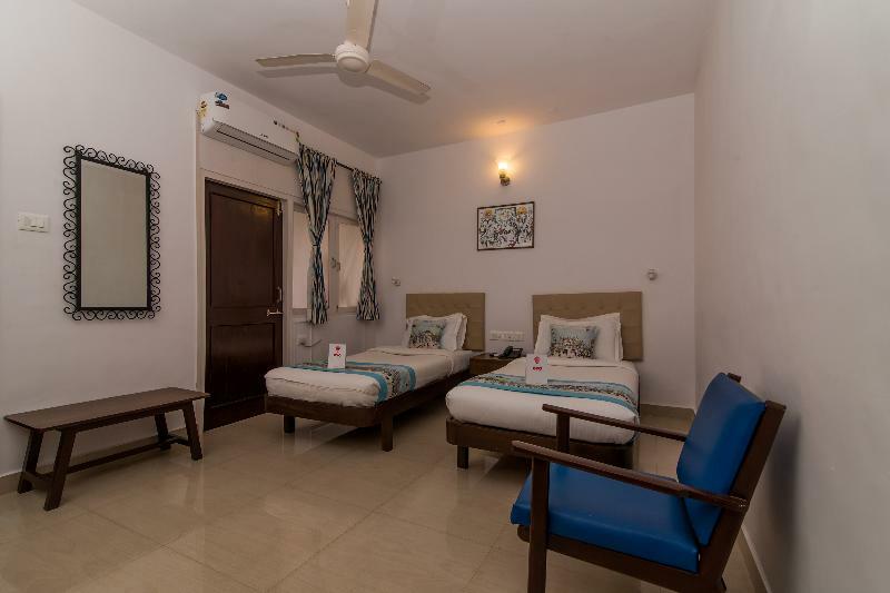 Oyo 10241 Hotel Mayfair Goa Екстериор снимка