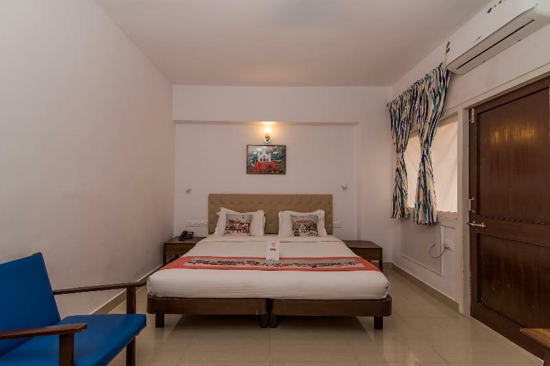 Oyo 10241 Hotel Mayfair Goa Екстериор снимка