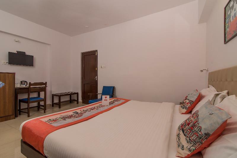Oyo 10241 Hotel Mayfair Goa Екстериор снимка